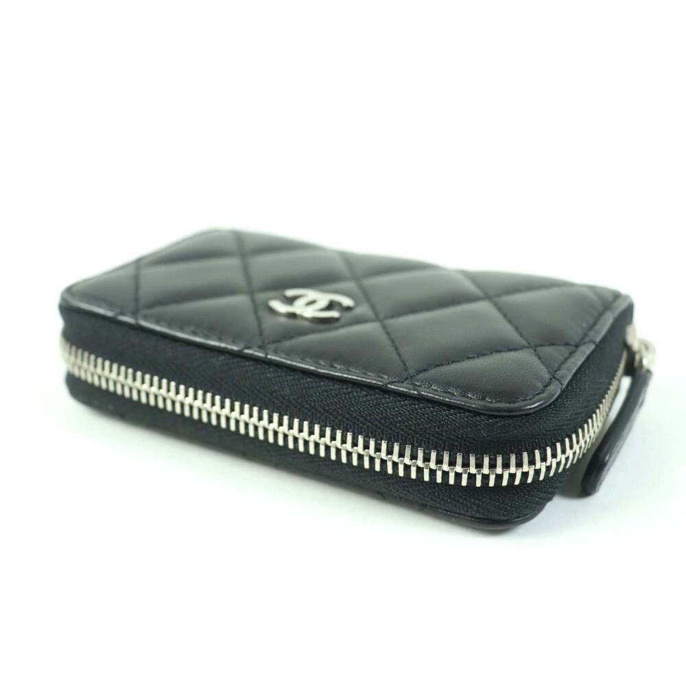 CHANEL Authentic Black Lambskin Leather Logo Wallet - Picture 5 of 10